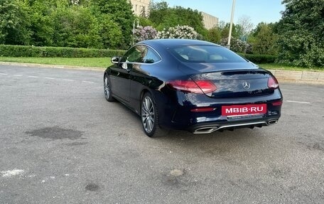 Mercedes-Benz C-Класс, 2019 год, 3 990 000 рублей, 4 фотография