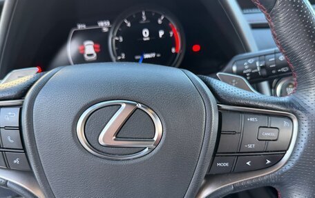 Lexus UX I, 2019 год, 2 900 000 рублей, 28 фотография