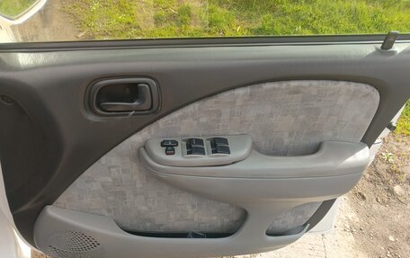 Toyota Raum I, 2000 год, 425 000 рублей, 4 фотография