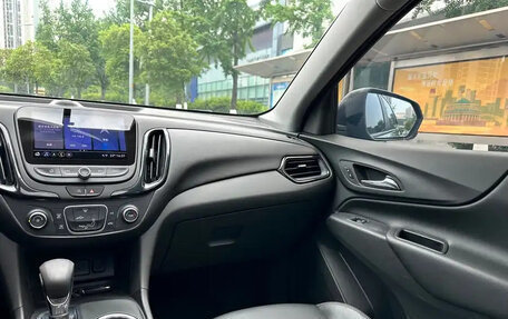 Chevrolet Equinox III, 2020 год, 1 450 000 рублей, 17 фотография