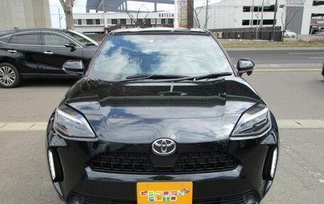 Toyota Yaris Cross, 2022 год, 1 140 027 рублей, 3 фотография