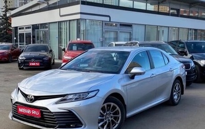 Toyota Camry, 2021 год, 3 800 000 рублей, 1 фотография
