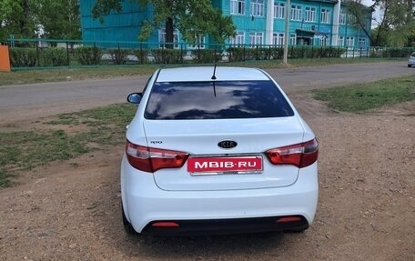 KIA Rio III рестайлинг, 2012 год, 600 000 рублей, 4 фотография