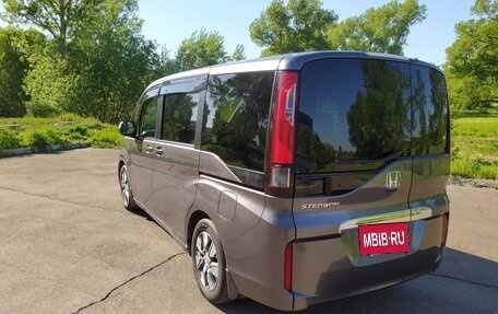 Honda Stepwgn IV, 2015 год, 1 980 000 рублей, 4 фотография