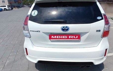 Toyota Prius Alpha I (ZVW40/41), 2019 год, 2 100 000 рублей, 13 фотография
