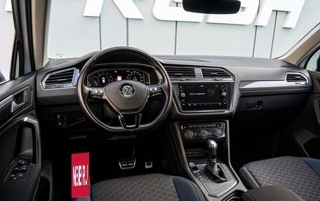 Volkswagen Tiguan II, 2019 год, 2 350 000 рублей, 6 фотография