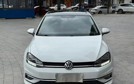 Volkswagen Golf VII, 2020 год, 1 350 000 рублей, 3 фотография