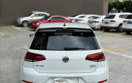 Volkswagen Golf VII, 2020 год, 1 350 000 рублей, 8 фотография
