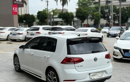 Volkswagen Golf VII, 2020 год, 1 350 000 рублей, 7 фотография