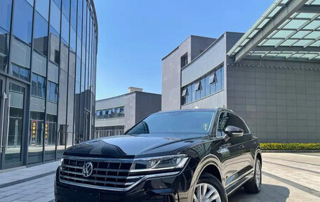 Volkswagen Touareg III, 2020 год, 3 650 000 рублей, 1 фотография