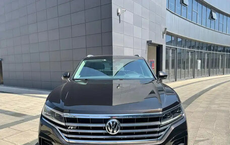Volkswagen Touareg III, 2020 год, 3 650 000 рублей, 5 фотография