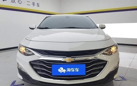 Chevrolet Malibu IX, 2021 год, 1 600 000 рублей, 2 фотография