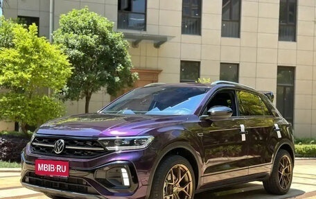 Volkswagen T-Roc I, 2022 год, 1 755 123 рублей, 1 фотография