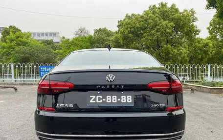 Volkswagen Passat B8 рестайлинг, 2021 год, 1 550 000 рублей, 6 фотография