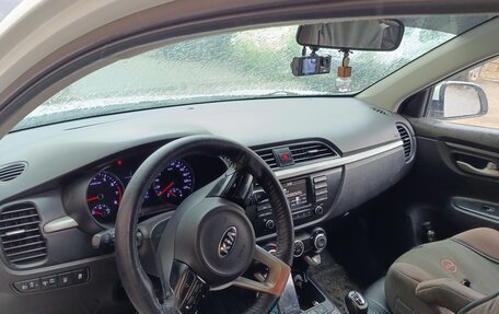 KIA Rio IV, 2017 год, 700 000 рублей, 7 фотография