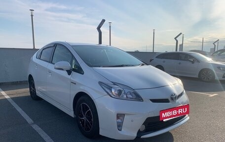 Toyota Prius, 2012 год, 1 170 000 рублей, 5 фотография