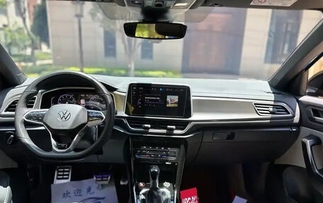 Volkswagen T-Roc I, 2022 год, 1 755 123 рублей, 12 фотография