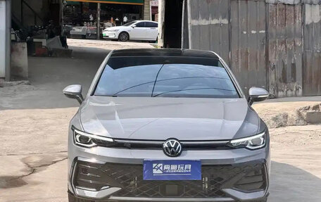 Volkswagen Golf VIII, 2025 год, 3 050 000 рублей, 2 фотография