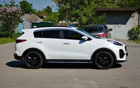 KIA Sportage IV рестайлинг, 2021 год, 2 450 000 рублей, 4 фотография