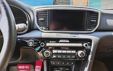 KIA Sportage IV рестайлинг, 2021 год, 2 450 000 рублей, 25 фотография