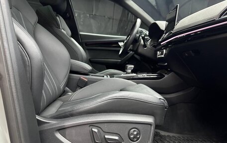 Audi Q5, 2021 год, 5 850 000 рублей, 15 фотография