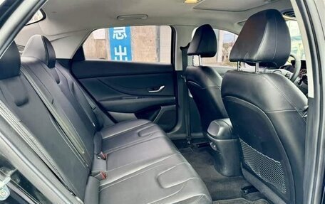 Hyundai Elantra, 2021 год, 1 296 000 рублей, 11 фотография