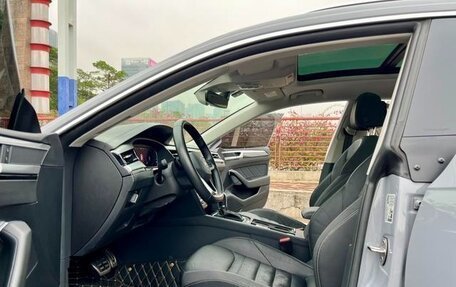 Volkswagen Passat CC, 2021 год, 2 375 100 рублей, 10 фотография
