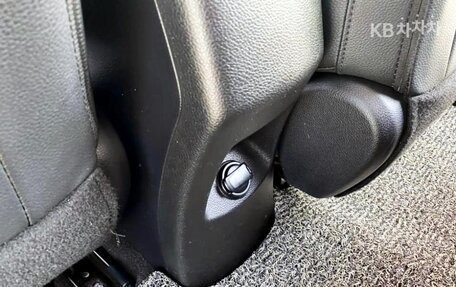 KIA Stonic, 2021 год, 1 280 009 рублей, 12 фотография