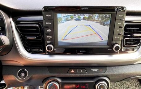 KIA Stonic, 2021 год, 1 280 009 рублей, 17 фотография