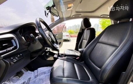 KIA Stonic, 2021 год, 1 280 009 рублей, 11 фотография