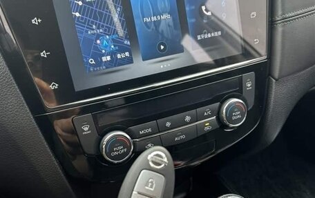 Nissan X-Trail, 2020 год, 2 200 000 рублей, 12 фотография