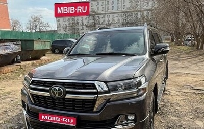 Toyota Land Cruiser 200, 2018 год, 7 050 000 рублей, 1 фотография