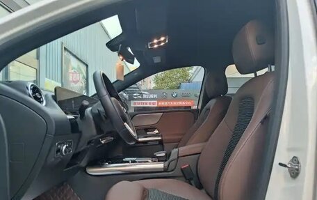 Mercedes-Benz B-Класс, 2021 год, 1 700 000 рублей, 13 фотография
