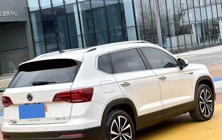 Volkswagen Tharu, 2022 год, 1 800 000 рублей, 5 фотография