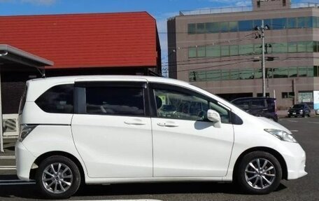 Honda Freed I, 2014 год, 845 000 рублей, 5 фотография