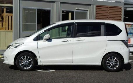 Honda Freed I, 2014 год, 845 000 рублей, 4 фотография