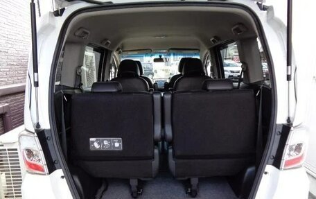 Honda Freed I, 2014 год, 845 000 рублей, 15 фотография