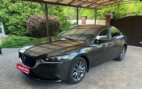 Mazda 6, 2020 год, 2 400 000 рублей, 2 фотография