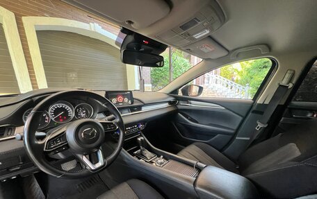 Mazda 6, 2020 год, 2 400 000 рублей, 10 фотография