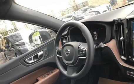 Volvo XC60 II, 2022 год, 2 500 000 рублей, 13 фотография
