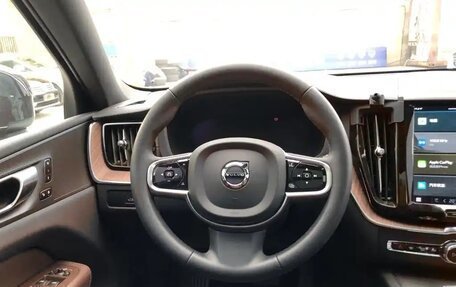 Volvo XC60 II, 2022 год, 2 500 000 рублей, 9 фотография