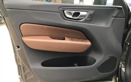 Volvo XC60 II, 2022 год, 2 500 000 рублей, 24 фотография