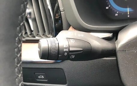 Volvo XC60 II, 2022 год, 2 500 000 рублей, 21 фотография