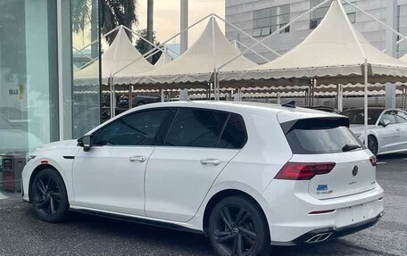 Volkswagen Golf VIII, 2021 год, 1 599 000 рублей, 2 фотография