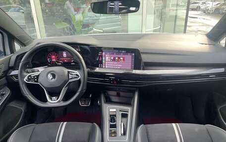 Volkswagen Golf VIII, 2021 год, 1 599 000 рублей, 6 фотография