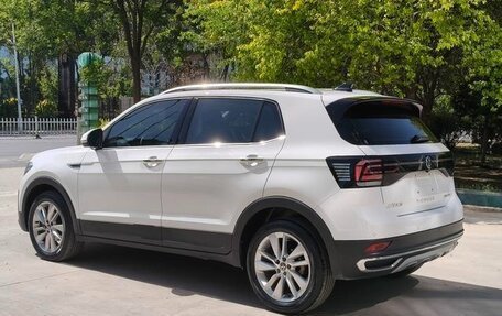 Volkswagen T-Cross I, 2022 год, 1 310 100 рублей, 6 фотография