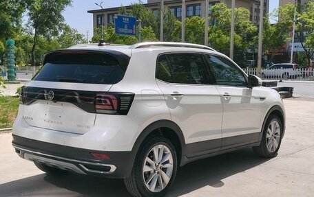 Volkswagen T-Cross I, 2022 год, 1 310 100 рублей, 4 фотография