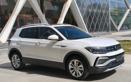 Volkswagen T-Cross I, 2022 год, 1 310 100 рублей, 3 фотография