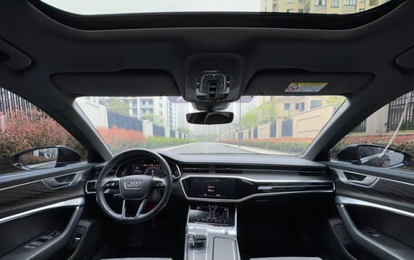 Audi A6, 2024 год, 5 860 000 рублей, 4 фотография