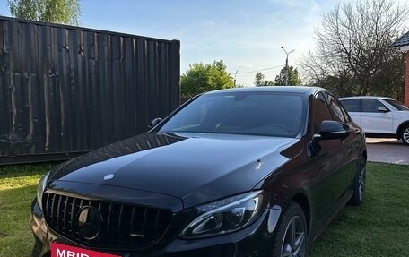 Mercedes-Benz C-Класс, 2016 год, 2 300 000 рублей, 1 фотография